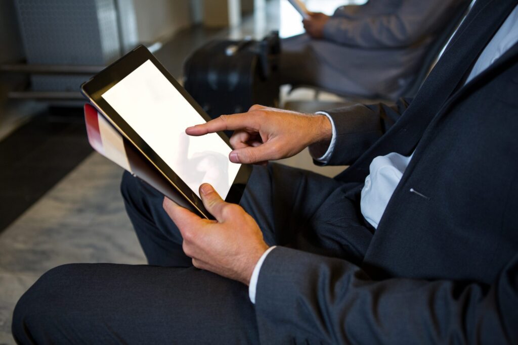 colaborar no aeroporto pronto para viagens corporativas