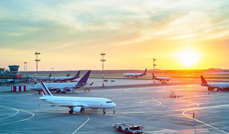 como ter uma boa experiência em aeroportos para viagens corporativas